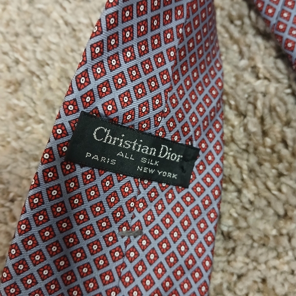 Christian Dior All Silk Patterened Neck Tie - Picture 2 of 3